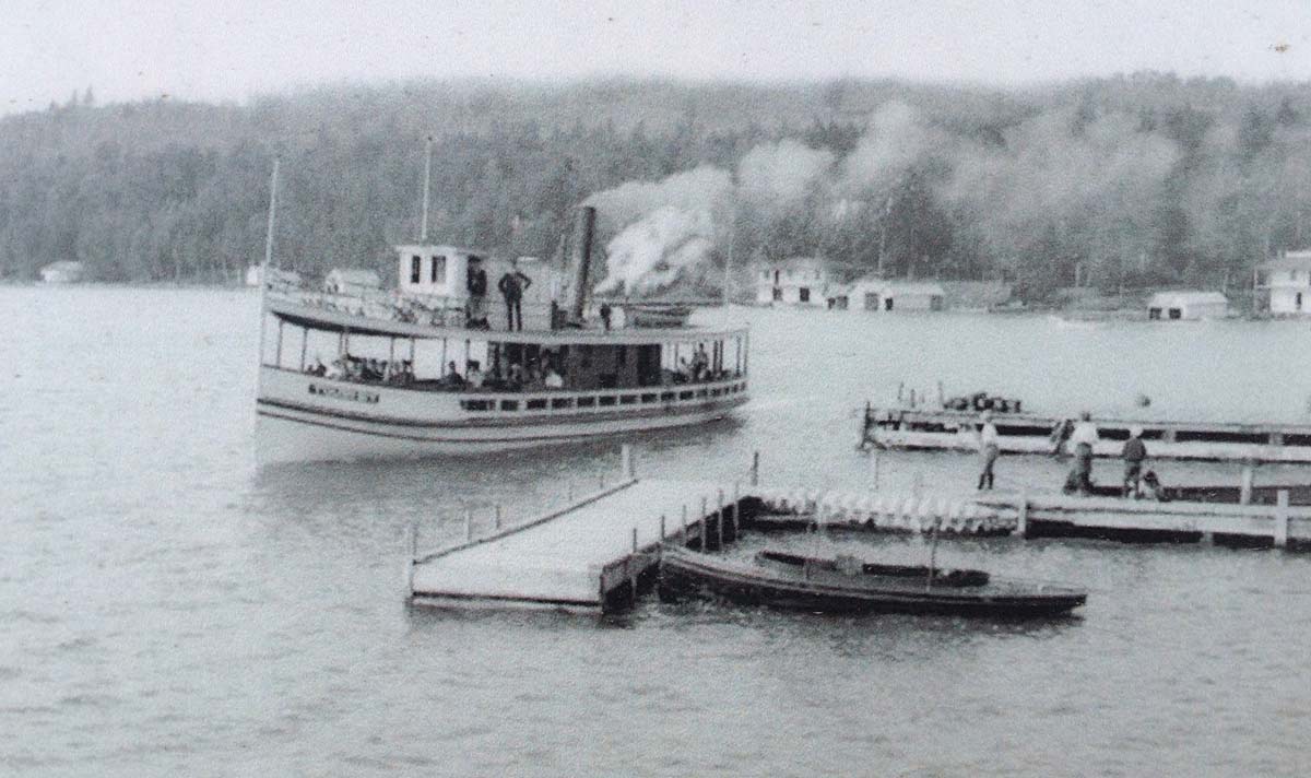 steamboats in walloon lake michigan