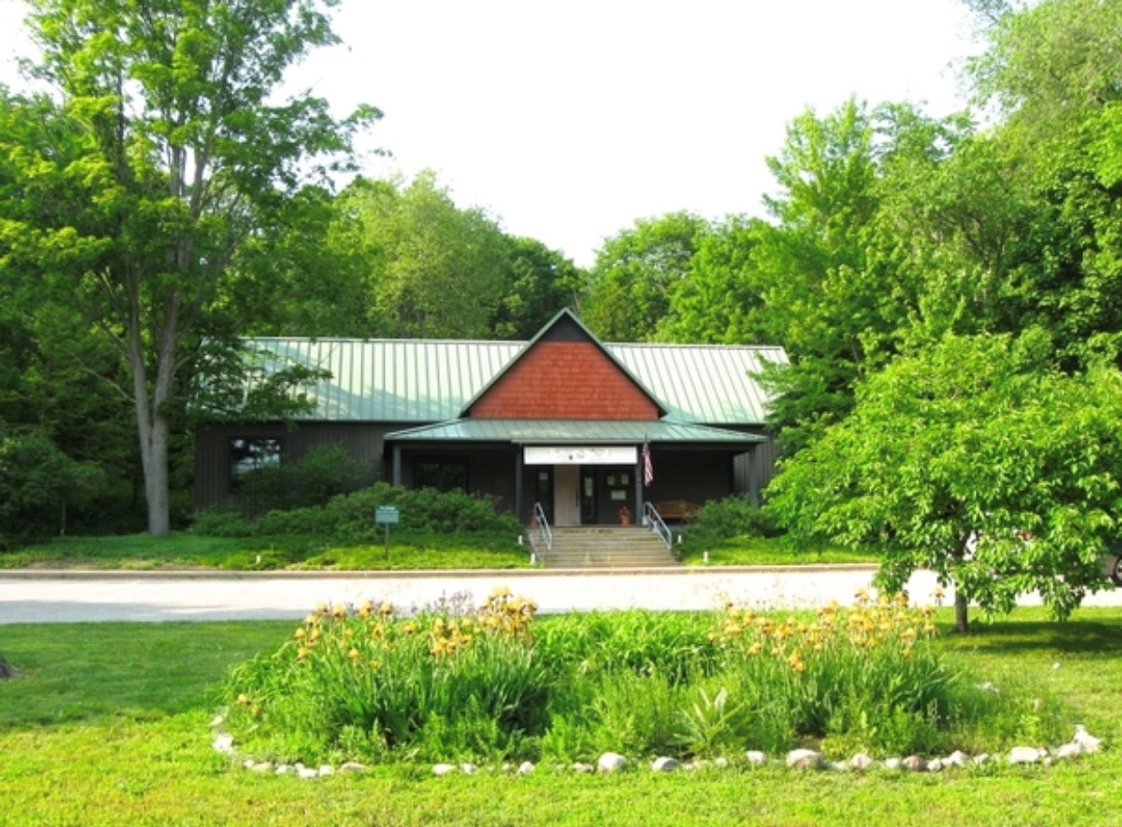 You are currently viewing Check It Out…Walloon Lake’s Crooked Tree District Library Hires New Director