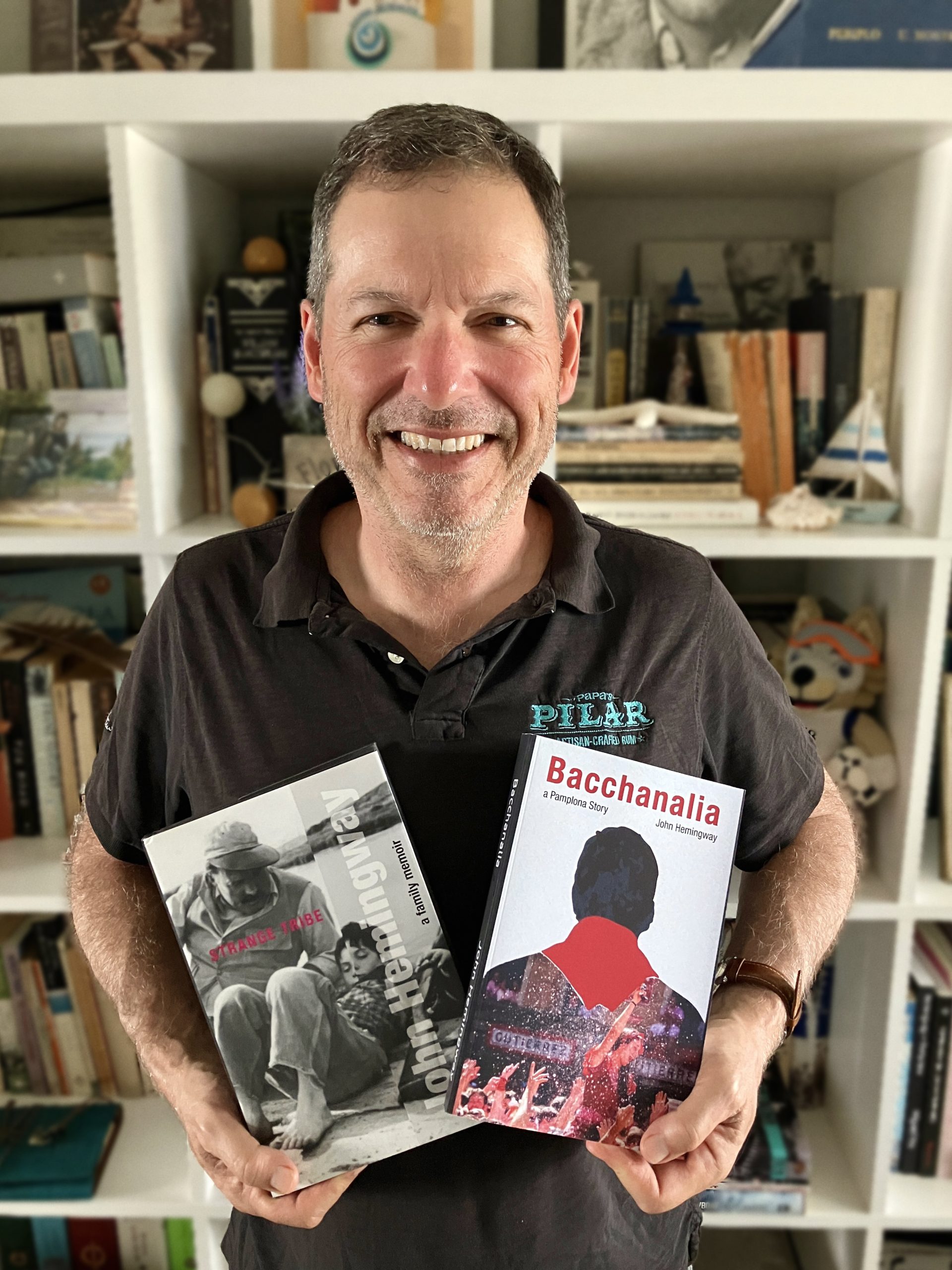 You are currently viewing Ernest Hemingway’s Grandson & Fellow Author, John Patrick Hemingway, to Lead 2nd Annual Walloon Lake Writer’s Retreat, April 13-16, 2023